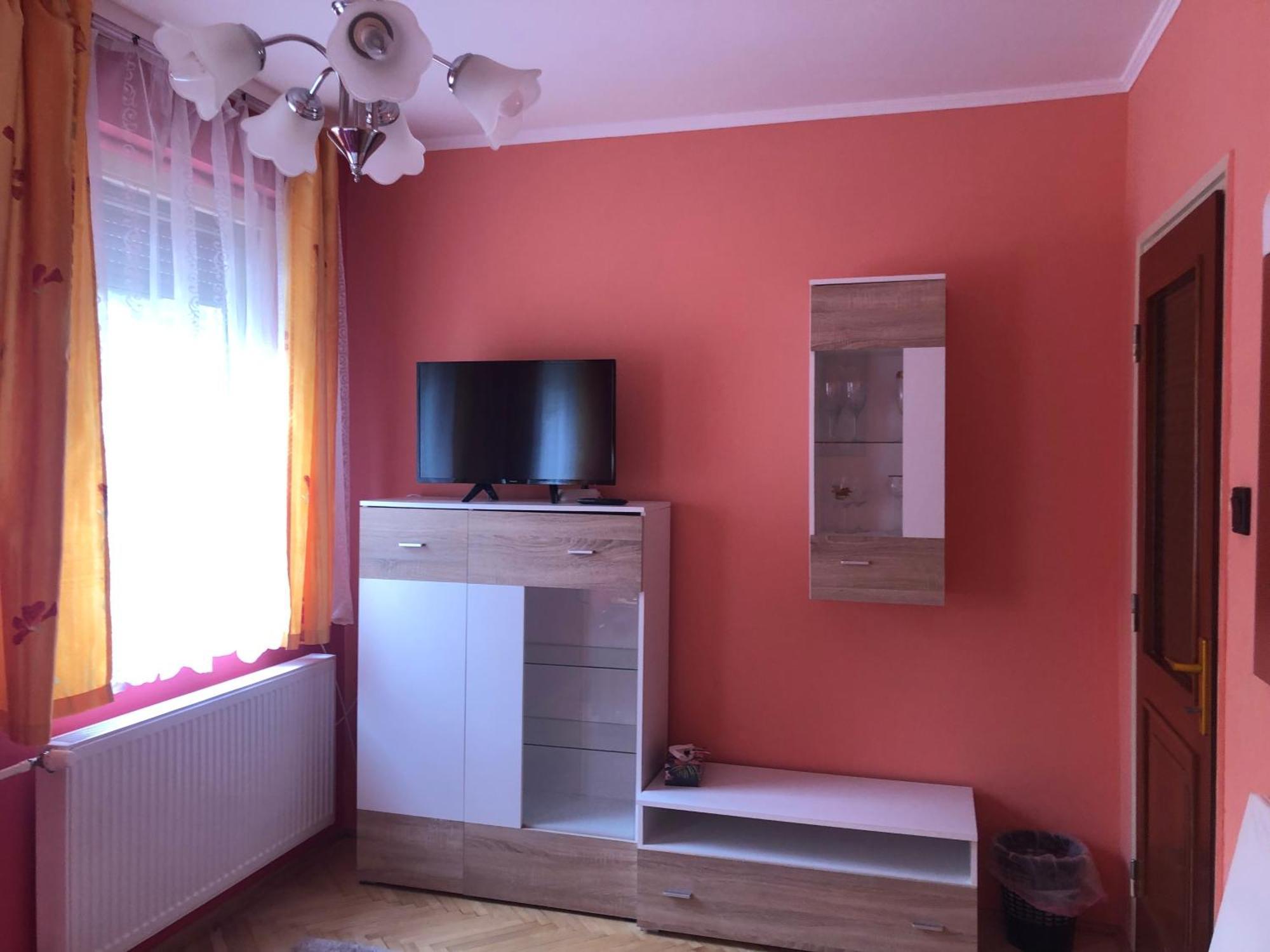 Ferienwohnung Bakonyi Mamutfenyo Vendeghaz Tés Exterior foto